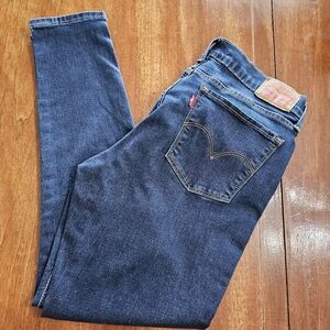 Levi's ladies jeans